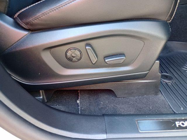 Photo of 2021 Silver Ford Explorer