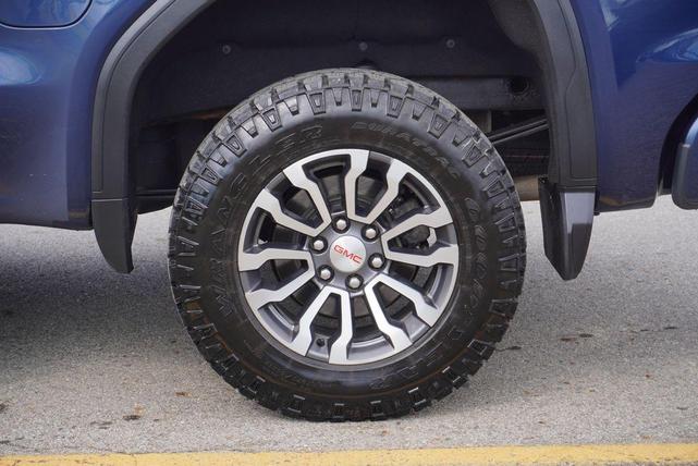 Photo of 2020 Pacific Blue Metallic GMC Sierra 1500