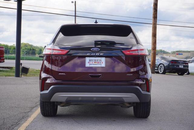 Photo of 2021 Burgundy Velvet Metallic Tinted Clearcoat Ford Edge