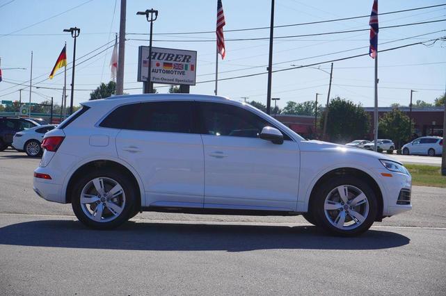 Photo of 2019 Ibis White Audi Q5