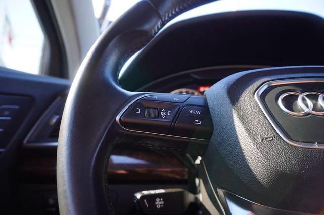 Photo of 2019 Ibis White Audi Q5