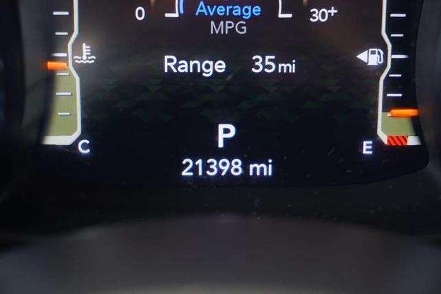 Photo of 2021 Snazzberry Pearlcoat Jeep Wrangler Unlimited