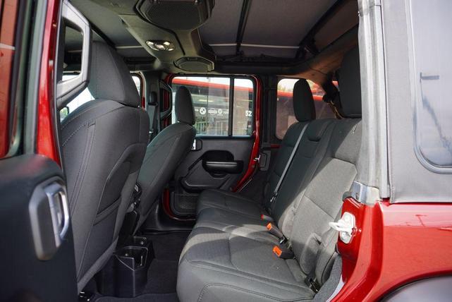 Photo of 2021 Snazzberry Pearlcoat Jeep Wrangler Unlimited