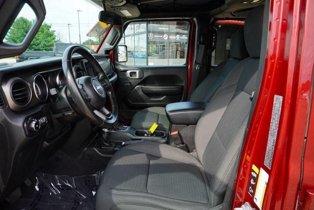 Photo of 2021 Snazzberry Pearlcoat Jeep Wrangler Unlimited