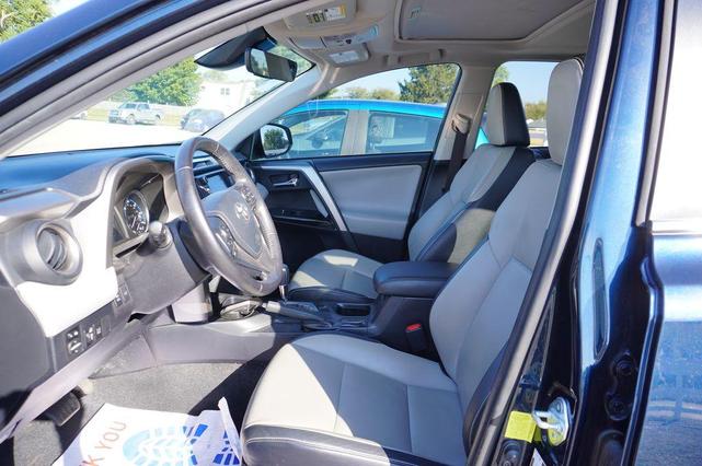 Photo of 2017 Galactic Aqua Toyota RAV4