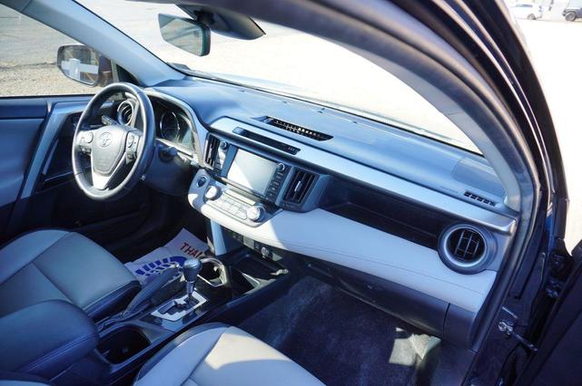 Photo of 2017 Galactic Aqua Toyota RAV4