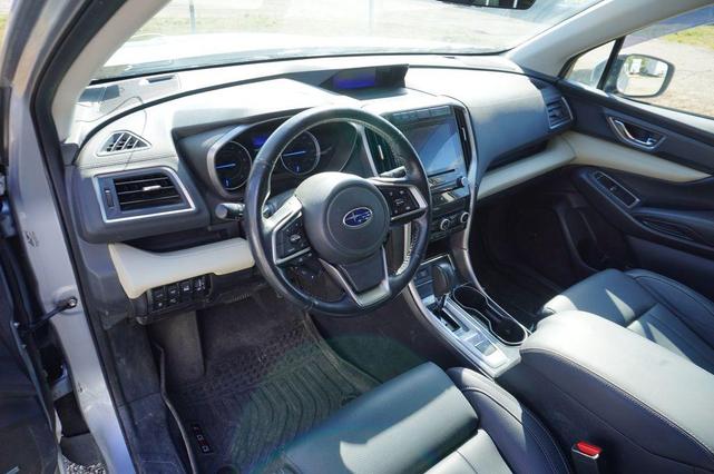Photo of 2022 Ice Silver Metallic Subaru Ascent