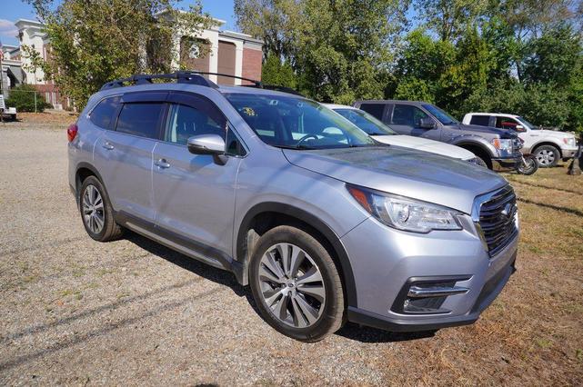 Photo of 2022 Ice Silver Metallic Subaru Ascent