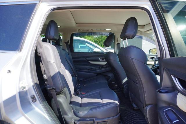 Photo of 2022 Ice Silver Metallic Subaru Ascent