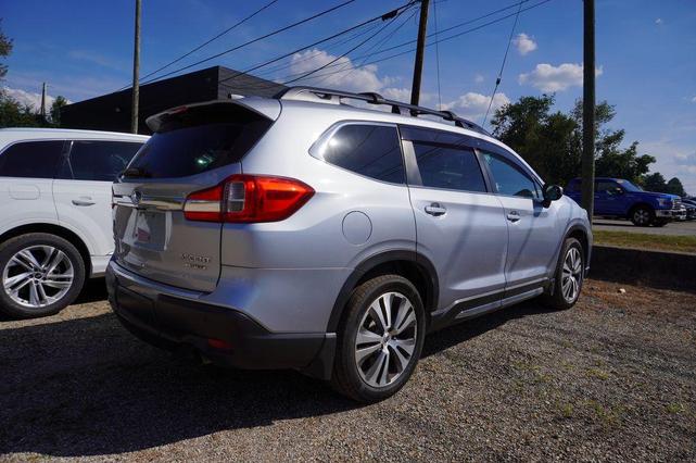Photo of 2022 Ice Silver Metallic Subaru Ascent