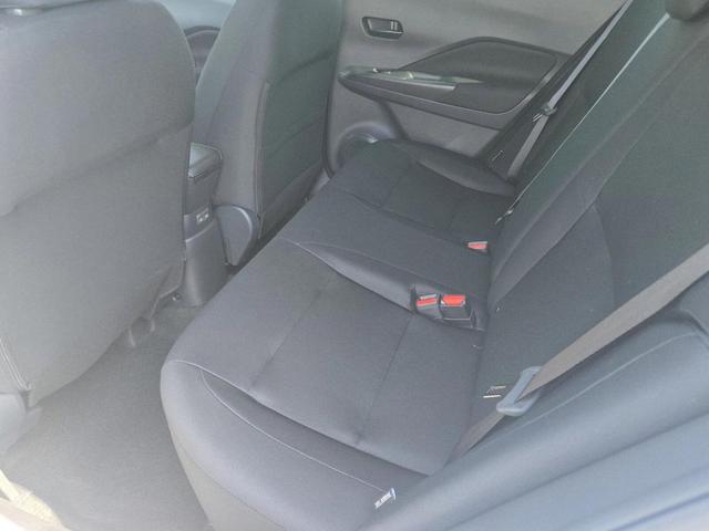 Photo of 2025 QM1 Fresh Powd Nissan Kicks