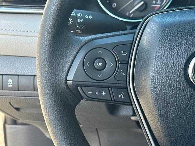 Photo of 2018 Predawn Gray Mica Toyota Camry