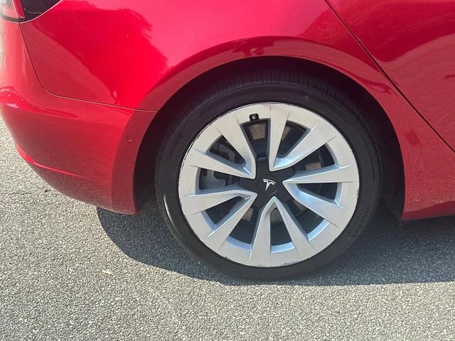 Photo of 2022 Red Multi-Coat Tesla Model 3
