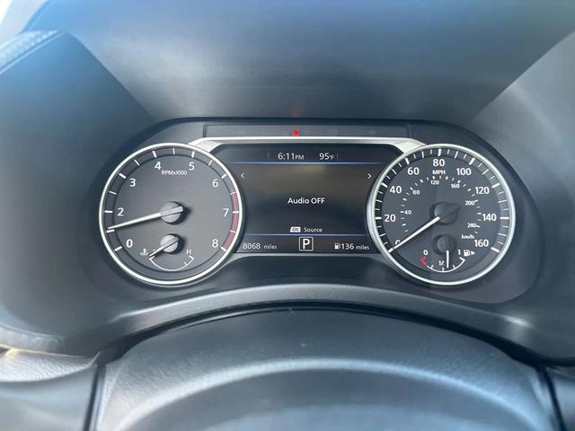 Photo of 2025 Aspen White Tricoat Nissan Sentra