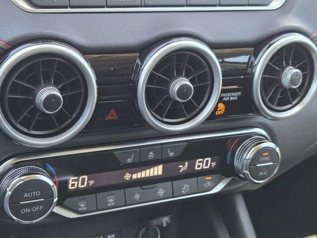 Photo of 2025 Atlantic Gray Metallic/Super Black Nissan Sentra