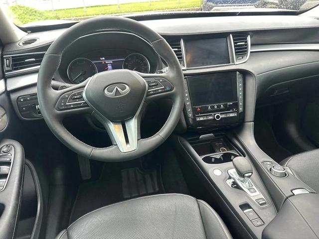 Photo of 2022 Majestic White INFINITI QX50