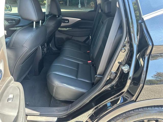 Photo of 2023 Super Black Nissan Murano