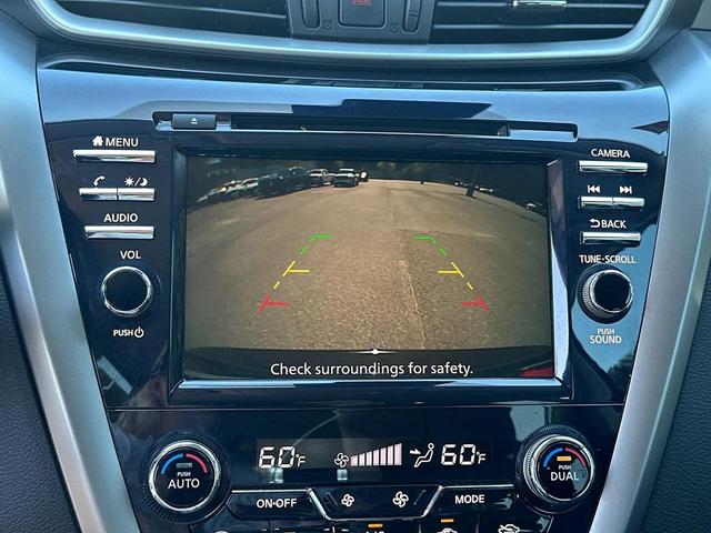 Photo of 2023 Super Black Nissan Murano