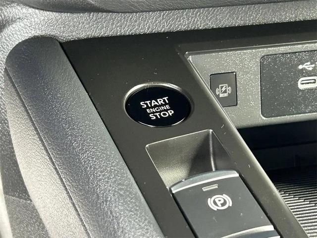 Photo of 2026 Fresh Powder Nissan Kicks