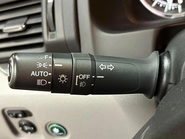 Photo of 2016 Black Honda Pilot