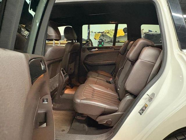 Photo of 2017 White Mercedes-Benz GLS 450