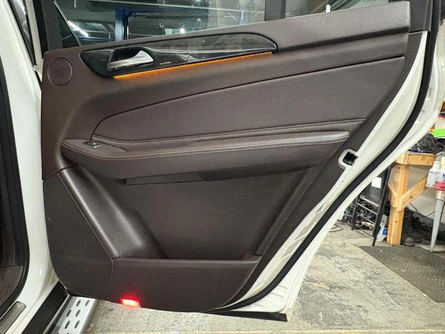 Photo of 2017 White Mercedes-Benz GLS 450