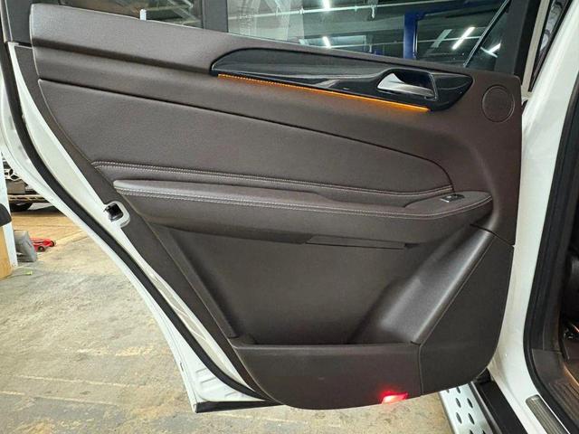 Photo of 2017 White Mercedes-Benz GLS 450