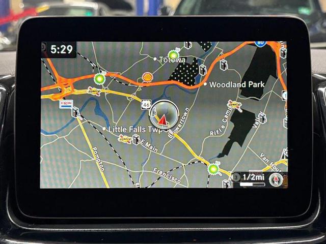 Photo of 2017 White Mercedes-Benz GLS 450