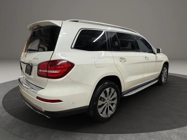 Photo of 2017 White Mercedes-Benz GLS 450