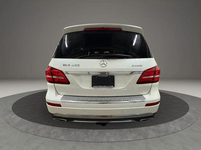 Photo of 2017 White Mercedes-Benz GLS 450
