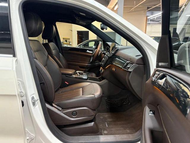 Photo of 2017 White Mercedes-Benz GLS 450