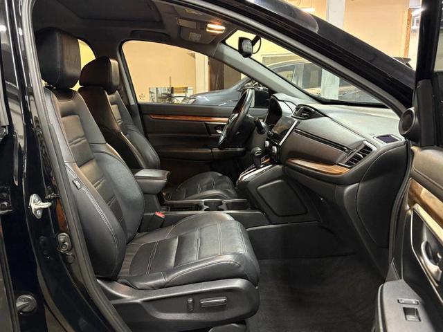 Photo of 2017 Black Honda CR-V