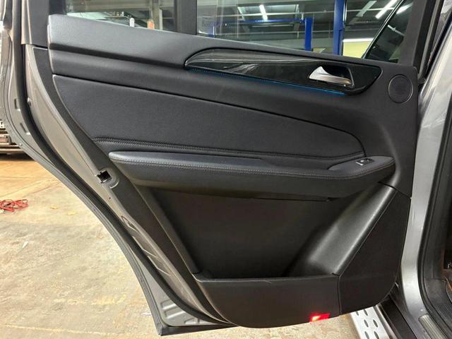 Photo of 2017 Silver Mercedes-Benz GLS 450