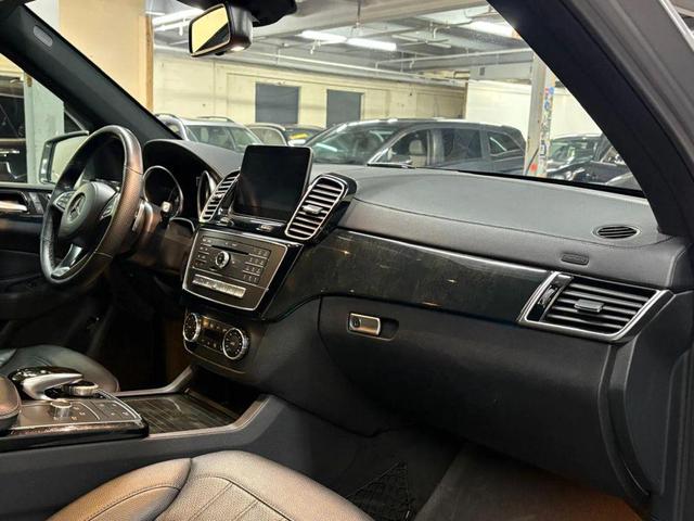 Photo of 2017 Silver Mercedes-Benz GLS 450