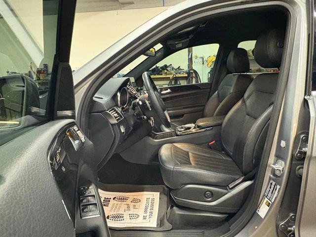 Photo of 2017 Silver Mercedes-Benz GLS 450