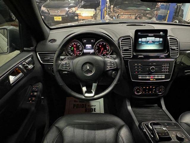 Photo of 2017 Silver Mercedes-Benz GLS 450