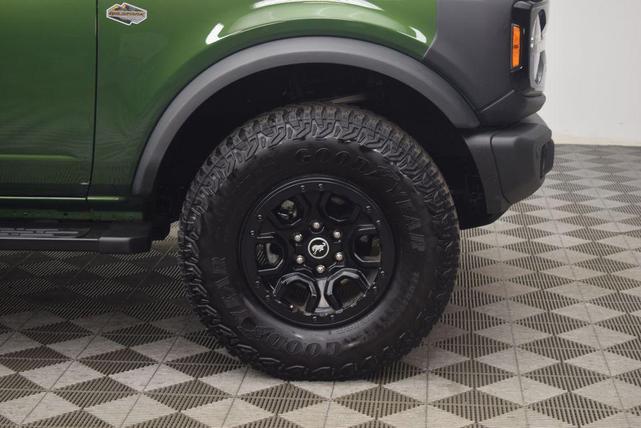 Photo of 2023 Eruption Green Metallic Ford Bronco