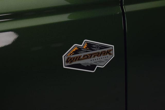 Photo of 2023 Eruption Green Metallic Ford Bronco