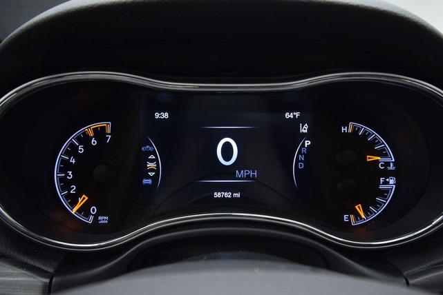 Photo of 2021 Velvet Red Pearlcoat Jeep Grand Cherokee