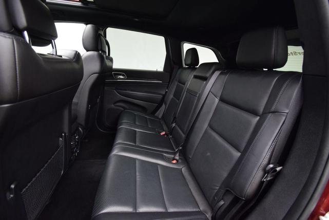 Photo of 2021 Velvet Red Pearlcoat Jeep Grand Cherokee