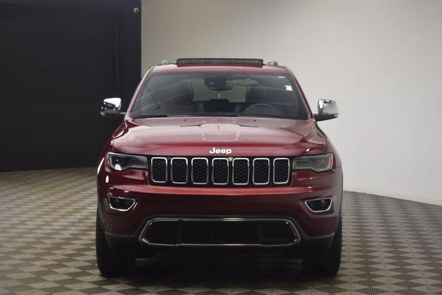 Photo of 2021 Velvet Red Pearlcoat Jeep Grand Cherokee