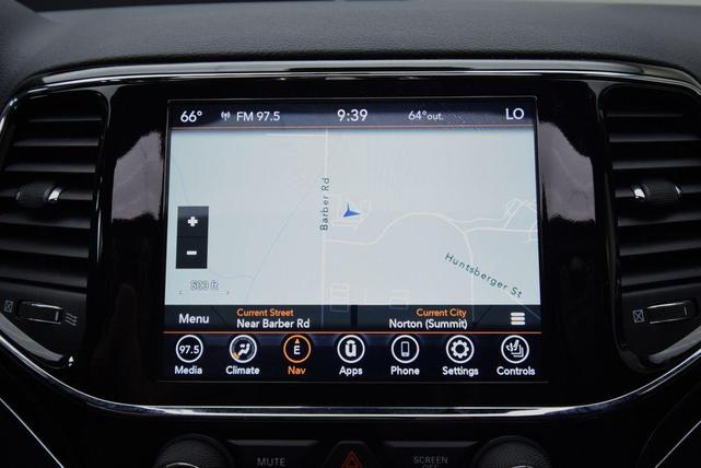 Photo of 2021 Velvet Red Pearlcoat Jeep Grand Cherokee