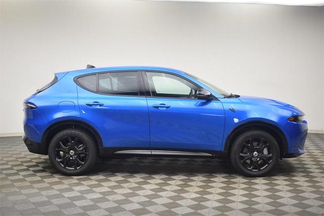 Photo of 2025 Blue Dodge Hornet