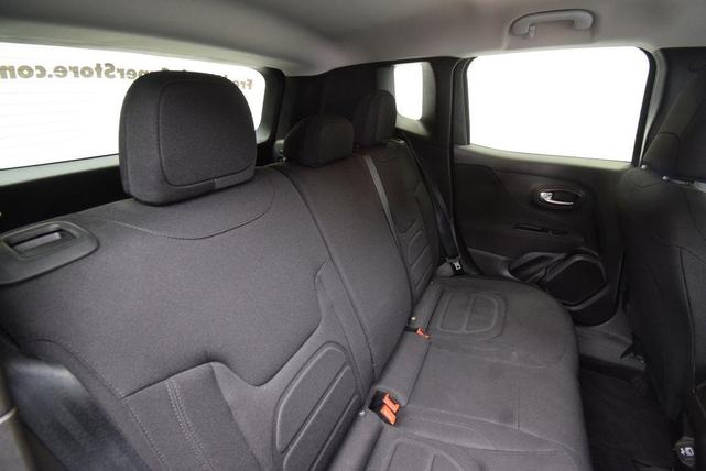 Photo of 2021 Granite Crystal Clearcoat Metallic Jeep Renegade