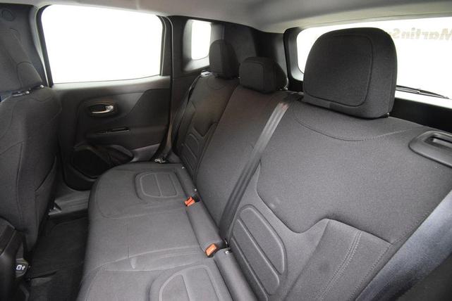 Photo of 2021 Granite Crystal Clearcoat Metallic Jeep Renegade