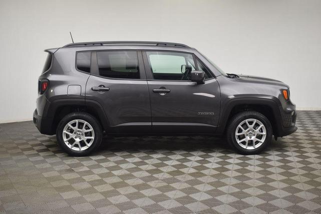 Photo of 2021 Granite Crystal Clearcoat Metallic Jeep Renegade