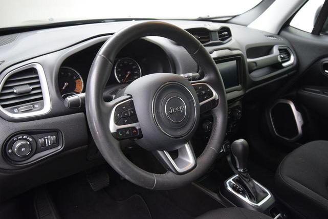 Photo of 2021 Granite Crystal Clearcoat Metallic Jeep Renegade