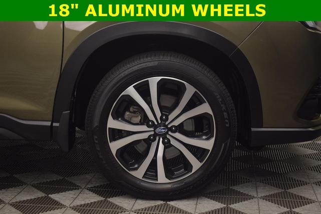 Photo of 2024 Autumn Green Metallic Subaru Forester