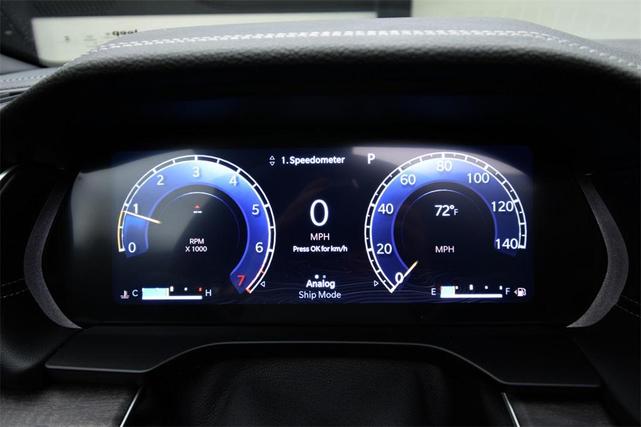 Photo of 2025 Silver Zynith Jeep Grand Cherokee