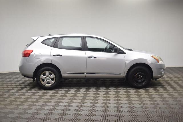 Photo of 2011 Brilliant Silver Nissan Rogue